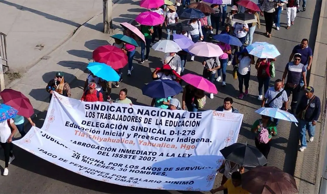Maestros hidalguenses exigieron un diálogo directo con las autoridades federales. Cortesía