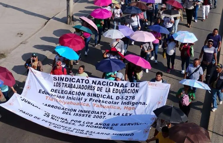 Siguen protestas contra Ley del Issste 