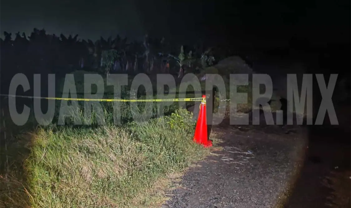 Lo matan y avientan a un canal de riego