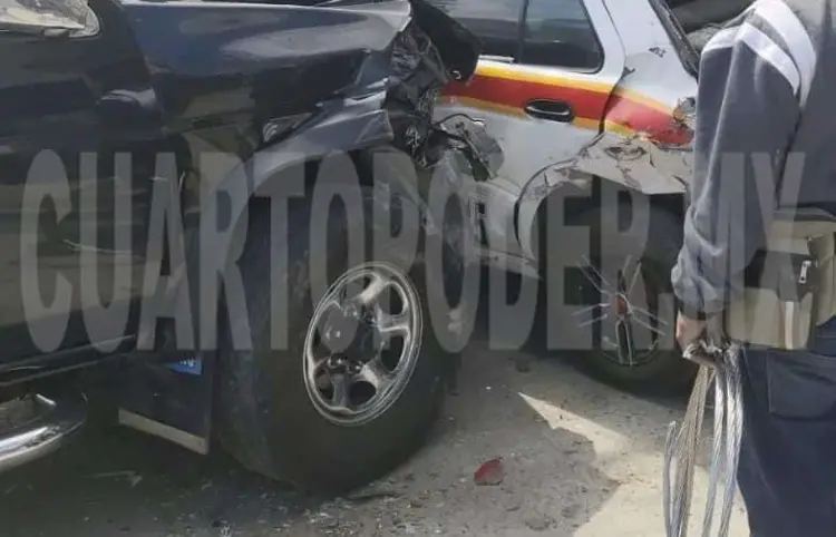Conductor ebrio provoca accidente múltiple