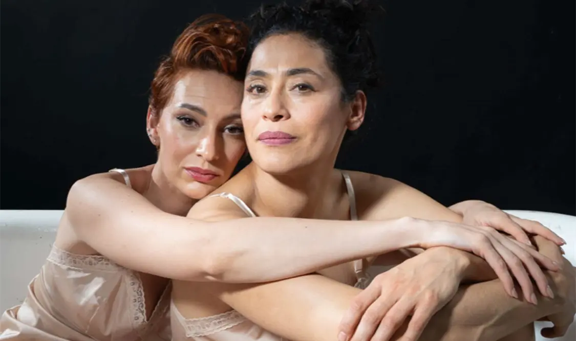 La puesta en escena se complementa con una exposición fotográfica homónima. Cortesía