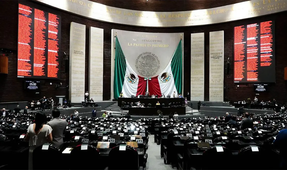 Aprueban no reelección y nepotismo pero hasta 2030
