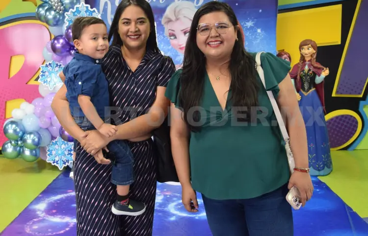 Celebra al estilo Frozen