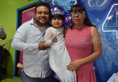 Celebra al estilo Frozen