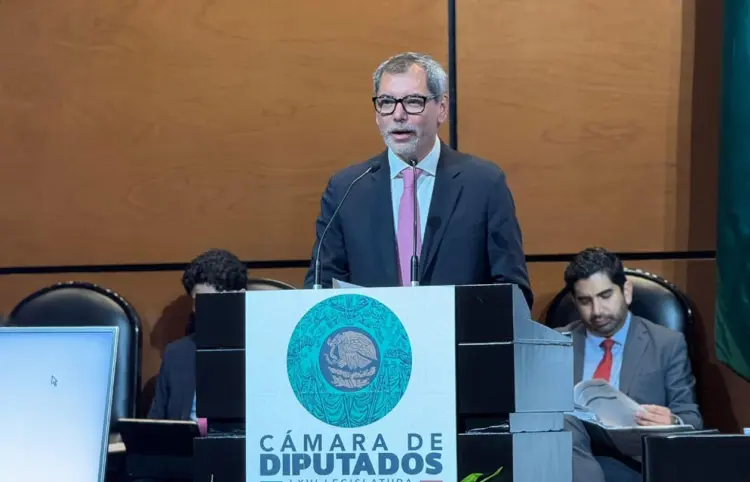 Edgar Amador ofrece garantizar crecimiento