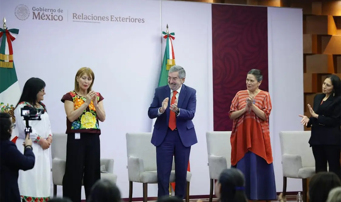 Tatiana Clouthier toma titularidad del IMME