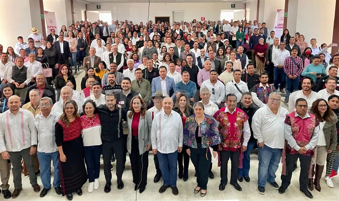 Inaceptable que muchos aún no sepan leer y escribir