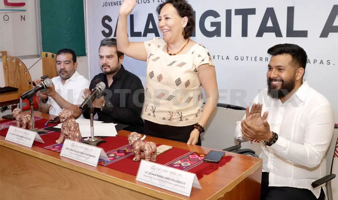 La maestra Angélica Altuzar Constatino. Cortesía