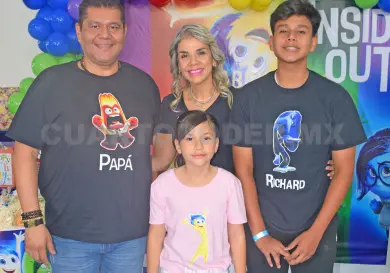 Los 9 años de Izabella