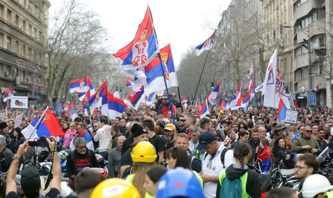 Cientos de groenlandeses se manifiestan. “¡No estamos en venta!”, proclaman. Cortesía