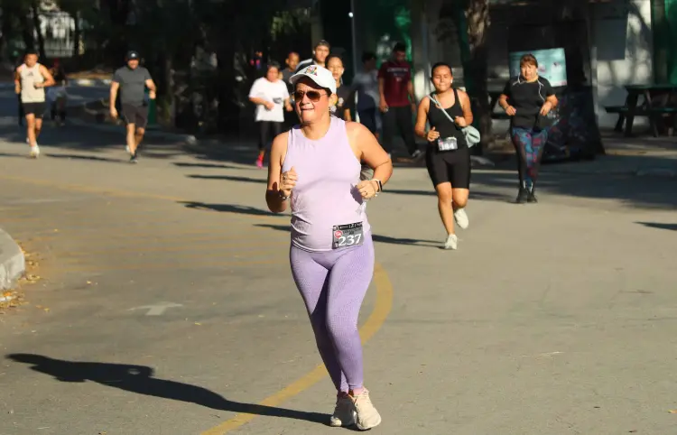 Éxito en la Carrera 5K Con Causa