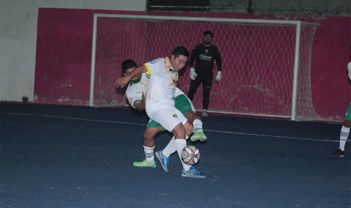 El partido se desarrollo en las instalaciones de Fut 7 Arboledas de San Cristóbal de Las Casas. Alan Pola/CP