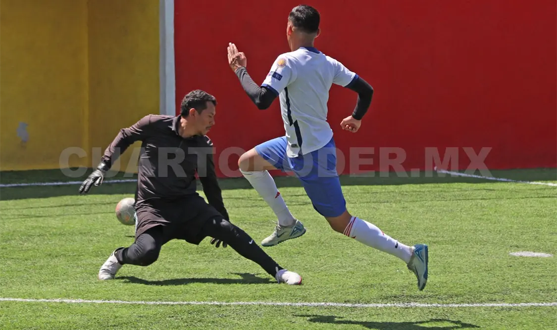 Domingo de intensa actividad en el campeonato que organiza la Liga Guerrero Zoque. Carlos López/CP