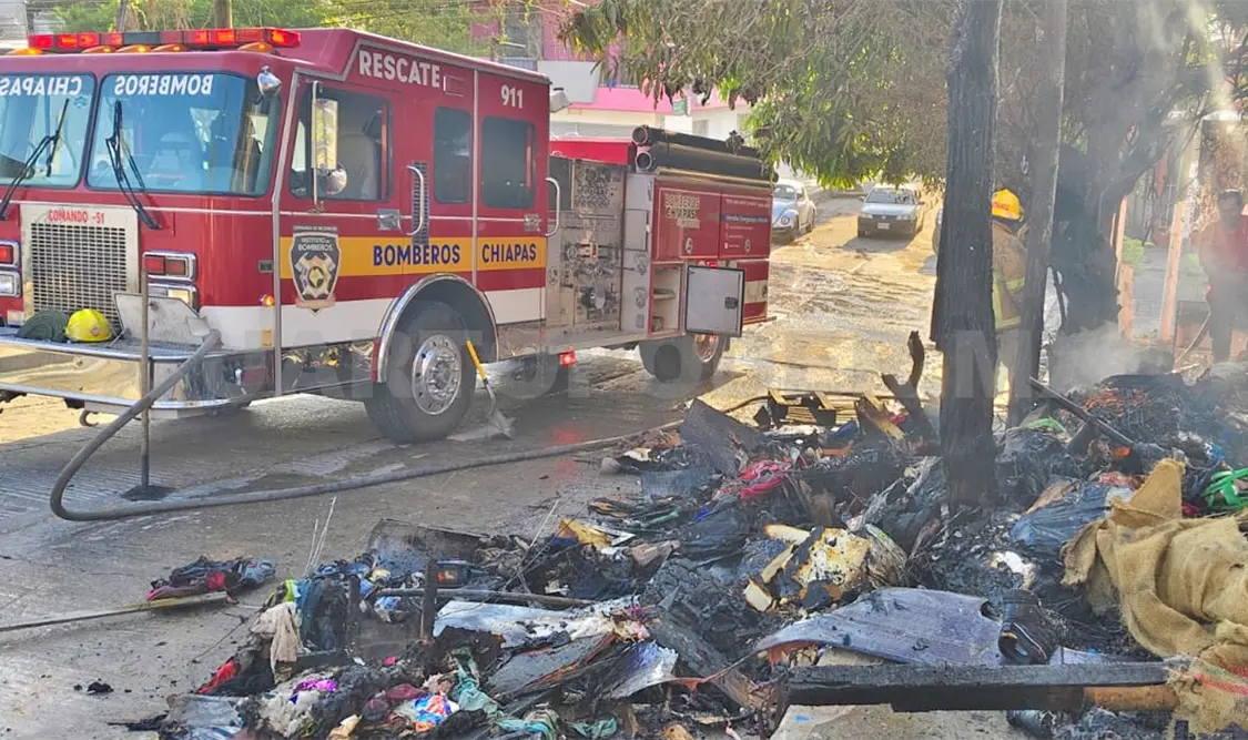 Hubo daños materiales en la estructura de la casa, así como la pérdida de ropa y objetos. Ulises Villalobos / CP
