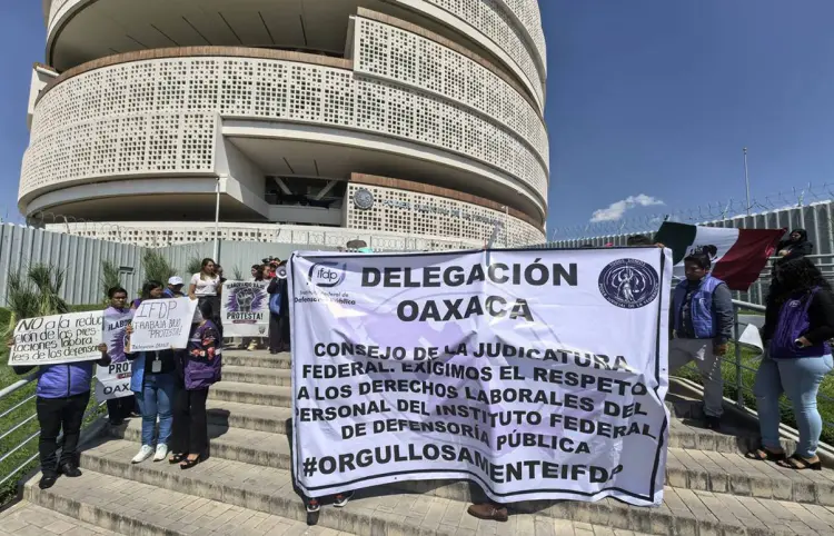 Trabajadores celebran que CJF cubra sus aportaciones