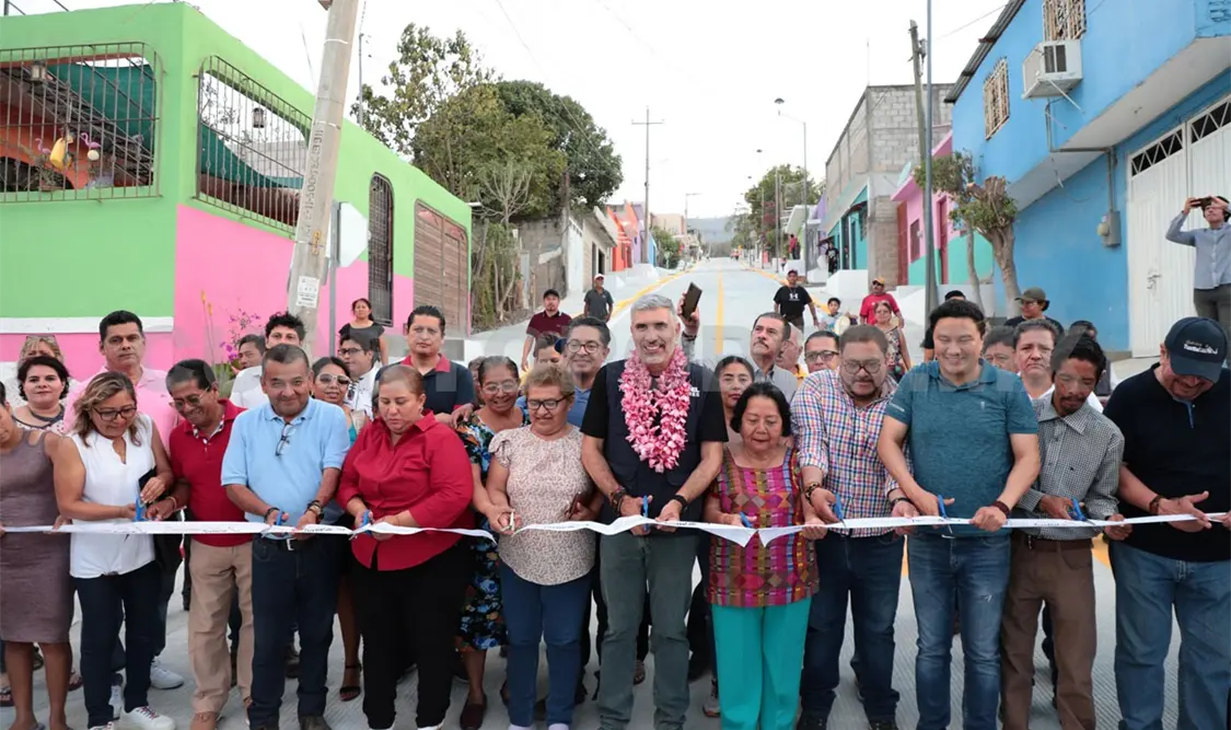 Entregamos calles nuevas en la Azteca: Ángel Torres