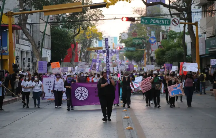 Urgente articular medios para evitar muertes de mujeres