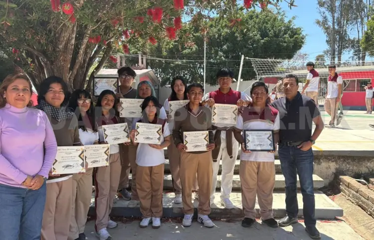 Alumnos competirán en Festival Nacional de Cecytes
