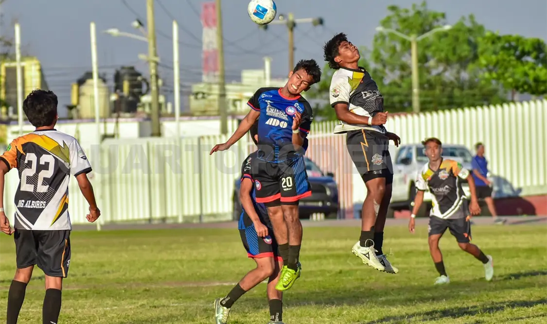 Delfines arrolla a Pijijiapan y amarra Liguilla