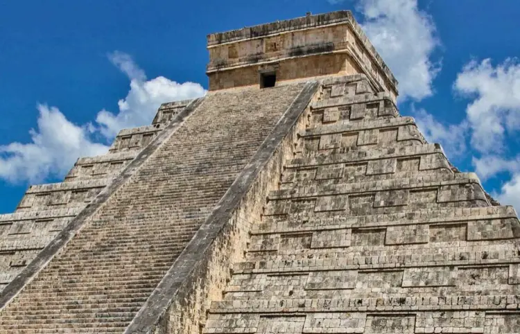 Abren zonas para recibir el Equinoccio