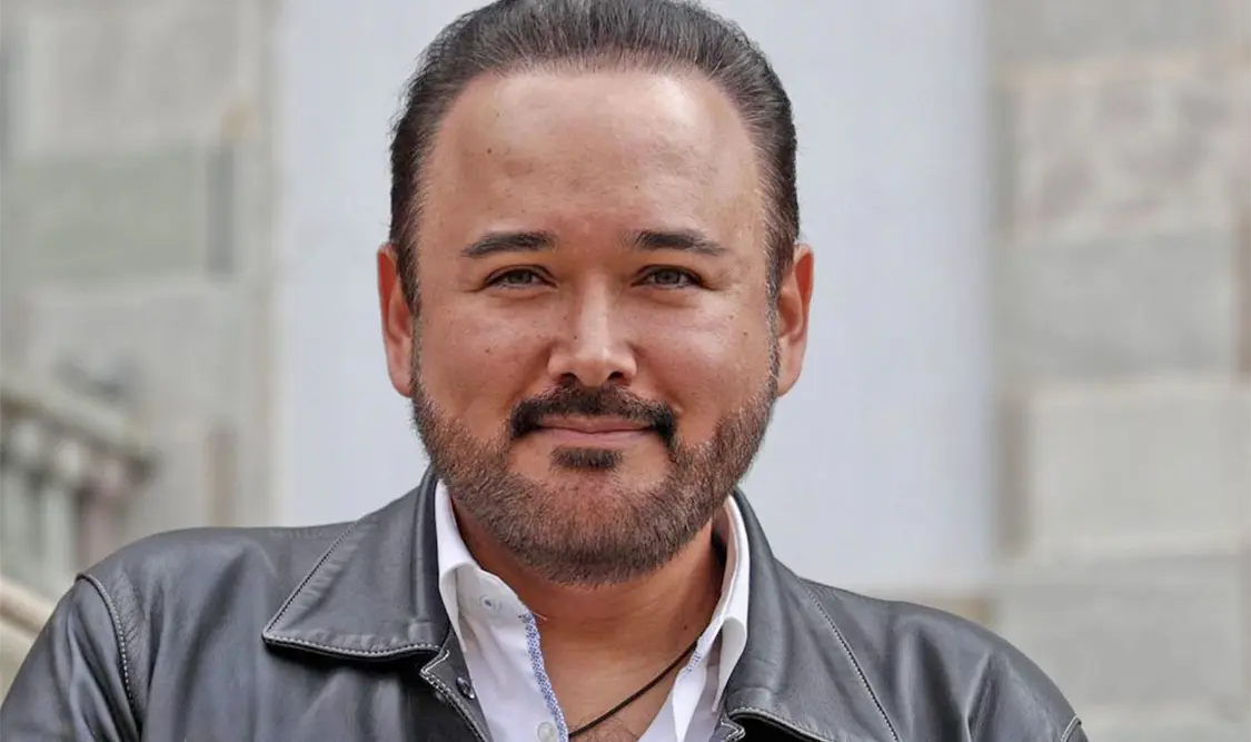 Javier Camarena alista su presentación en el teatro del Bicentenario en León, Guanajuato. Cortesía