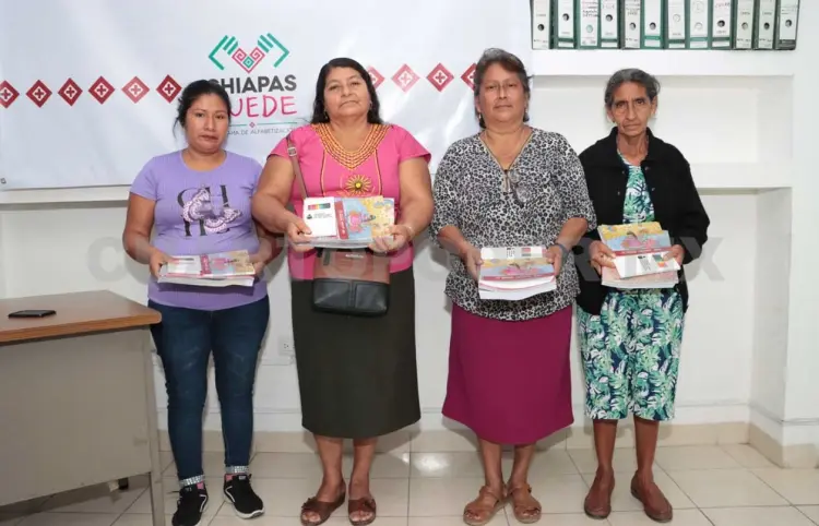 Se suma a jornada de incorporación de alfabetizadores