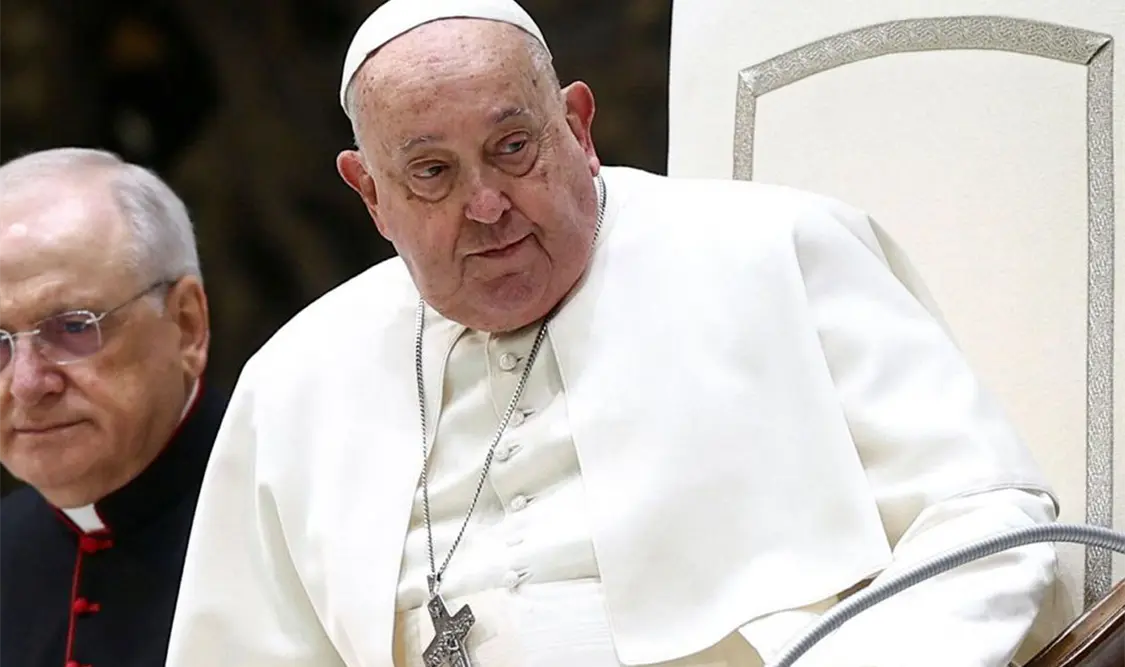 Al máximo dirigente del Vaticano le dan de alta de hospital. Cortesía