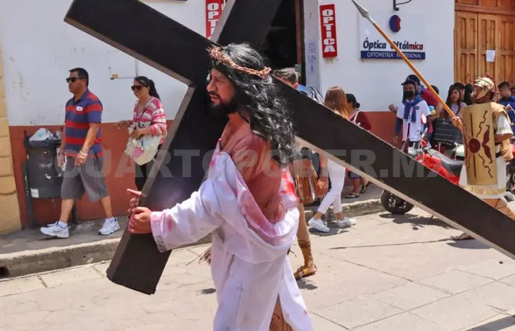 Alistan en SCLC representación de la Pasión de Cristo