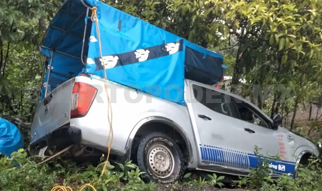 Los pasajeros y el chofer se llevaron tremendo susto. Genaro Sánchez / CP