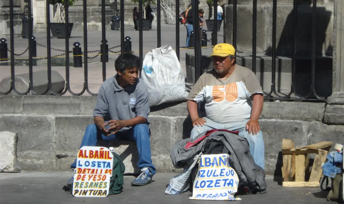 Advierten sobre crisis económica en el país