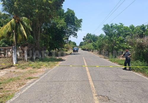Lo asesinan de 13 balazos en carretera