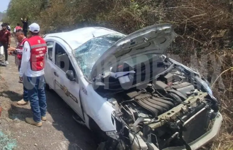 Se impacta March contra cerro Meyapac en Coita
