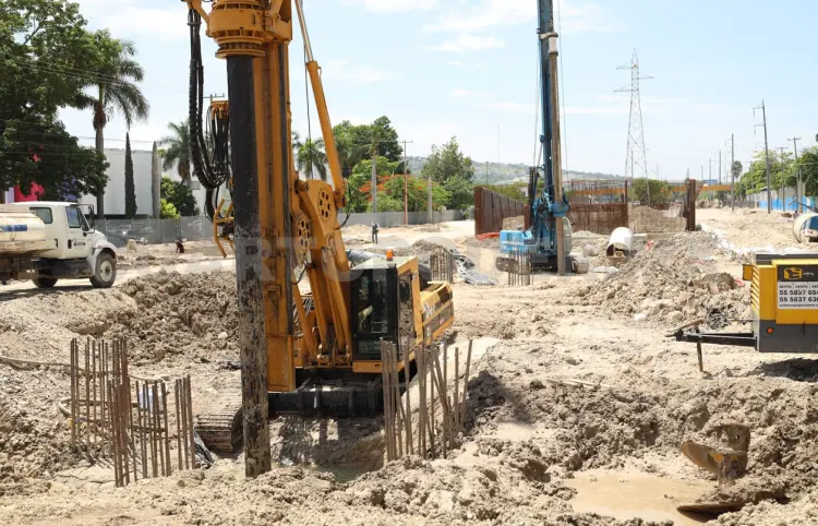 Construcción, con caída drástica en producción