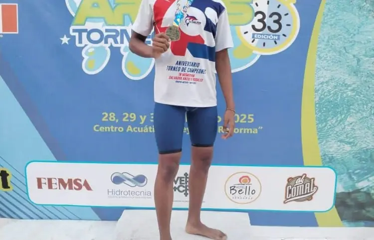 Delfines abren con cosecha de 20 medallas