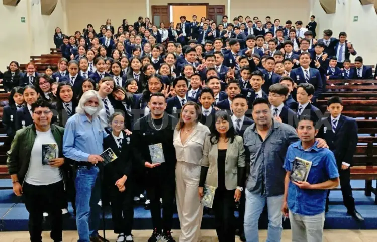 Presentan antología de desamor