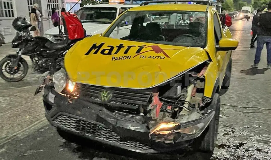 Repartidor termina con una fractura expuesta