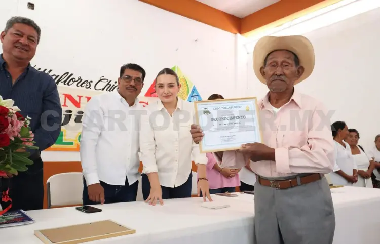 Valeria Rosales, invitada a 90 aniversario de ejido