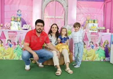 Renata lució como una princesa