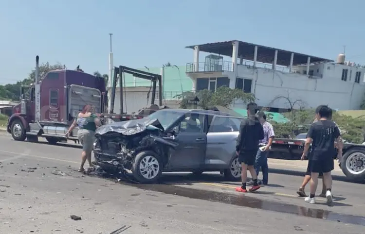 Resultan con una crisis nerviosa en encontronazo