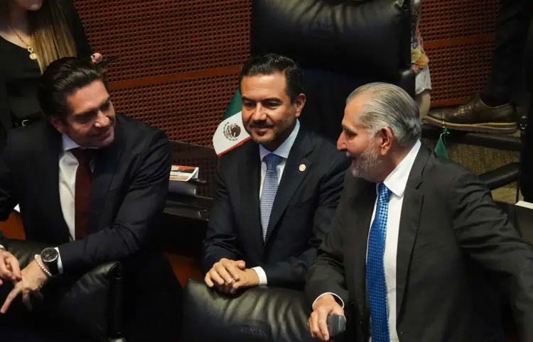 Yunes Márquez retira afiliación al partido Morena