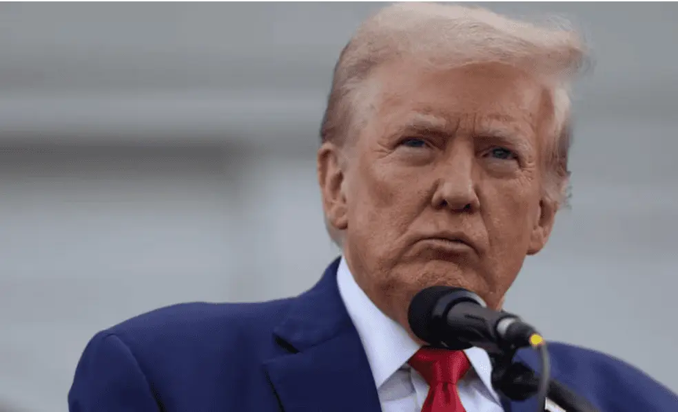 Trump da un respiro a México y Canadá; otorga prórroga para aplicación de aranceles cubiertos por el TMEC