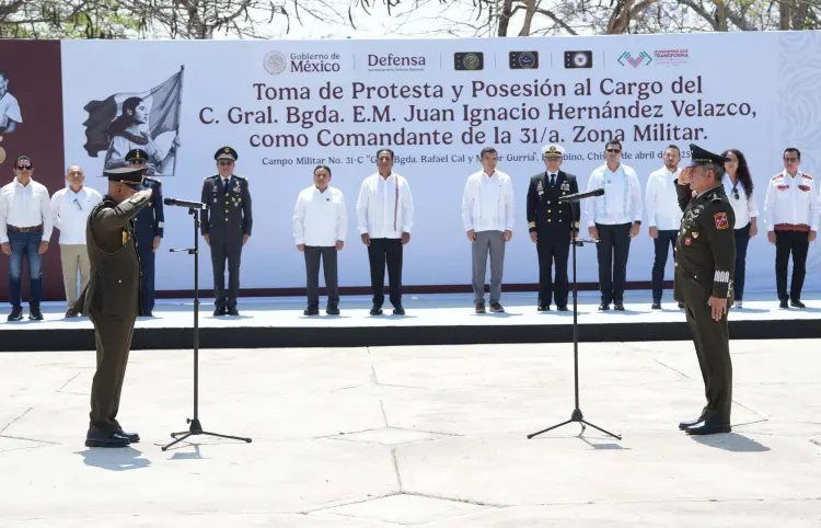 Secretario de Seguridad del Pueblo asiste a la Toma de Posesión del Cargo y Protesta del Comandante de la 31 Zona Militar.
