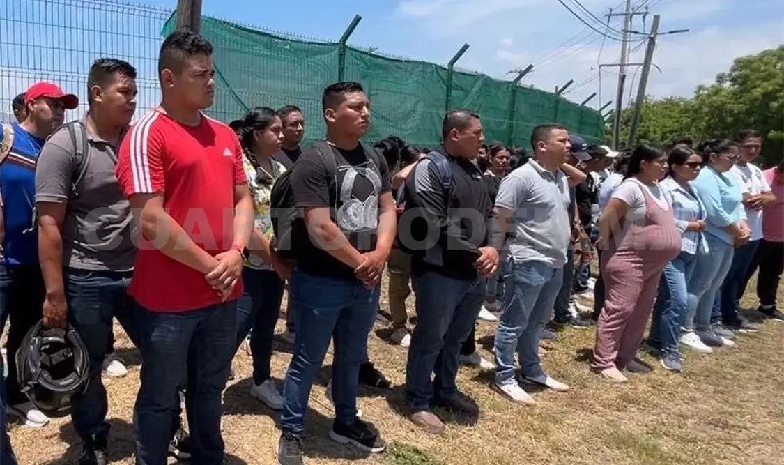 Marinos enfrentan incertidumbre laboral