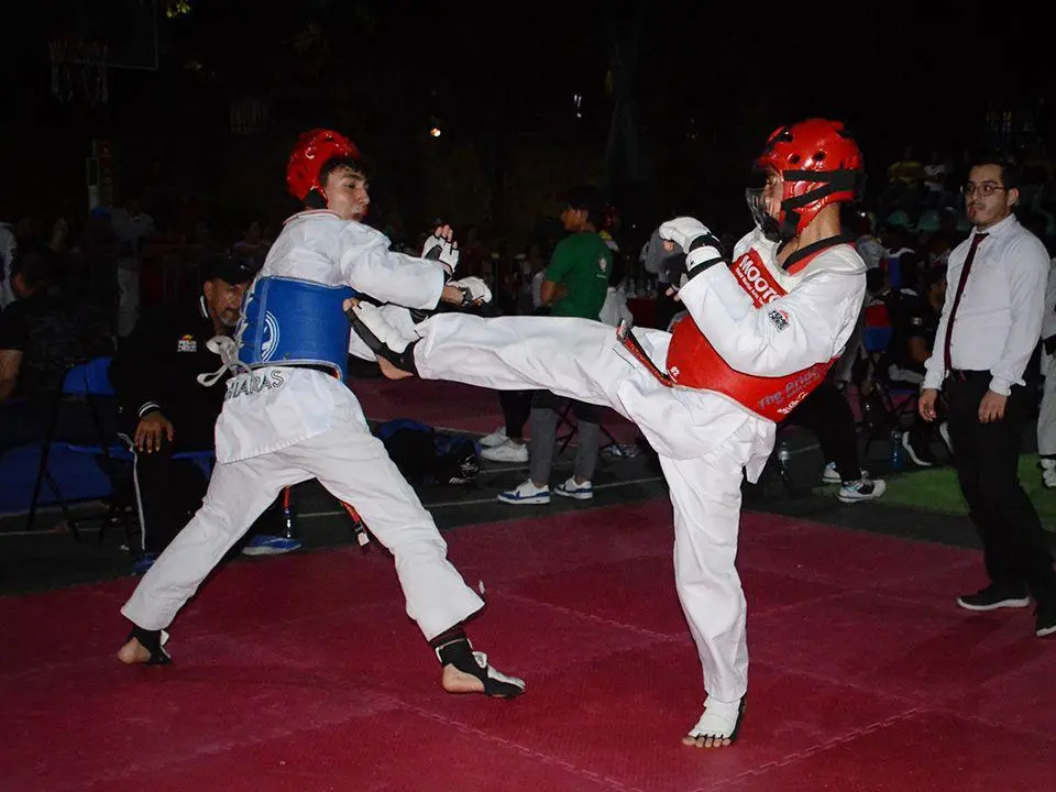 Los taekwondoínes chiapanecos se declaran listos para su participación en el Mundial Escolar de Serbia, representando con orgullo a México. Cortesía