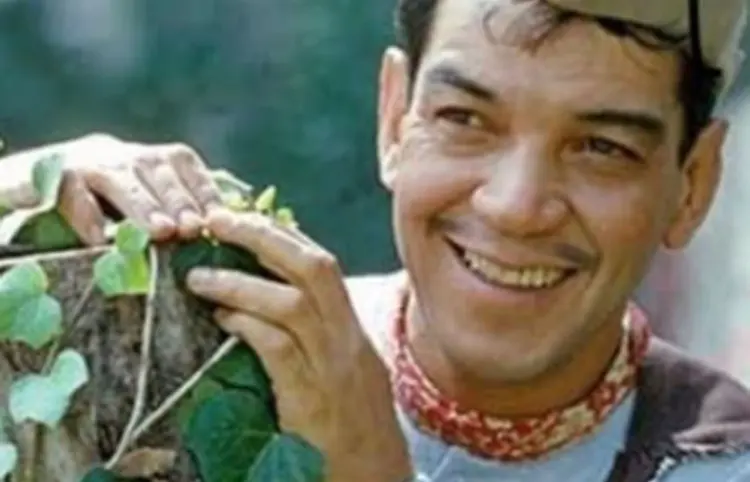 Falso que “Cantinflas” tuviera sirenas