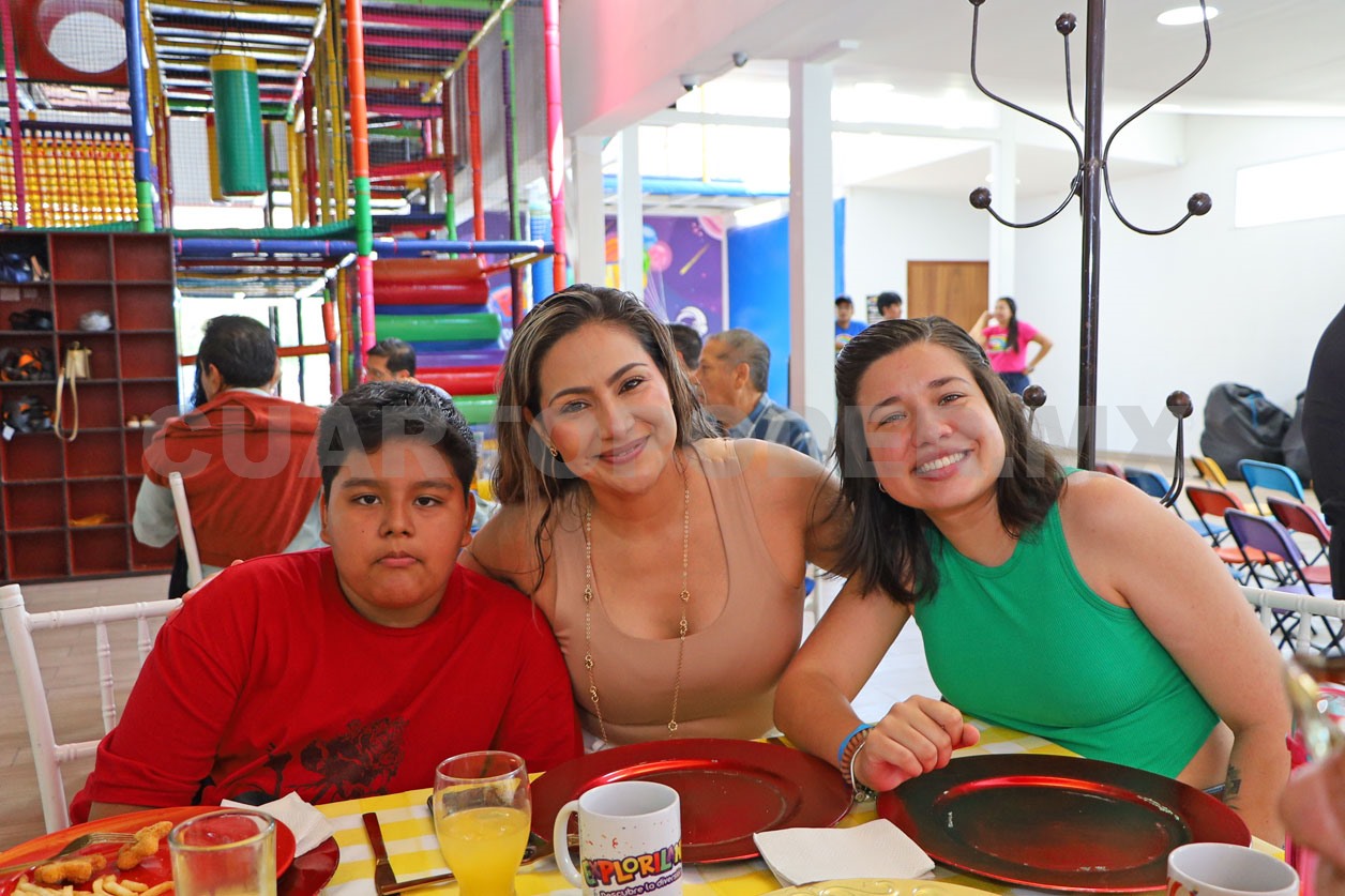 ¡Feliz cumpleaños, Víctor!