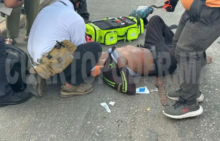 Derrapa sobre Calzada al Sumidero; fue hospitalizado