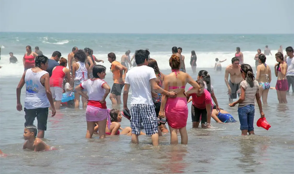Chapuzón seguro; playas cumplen con normatividad