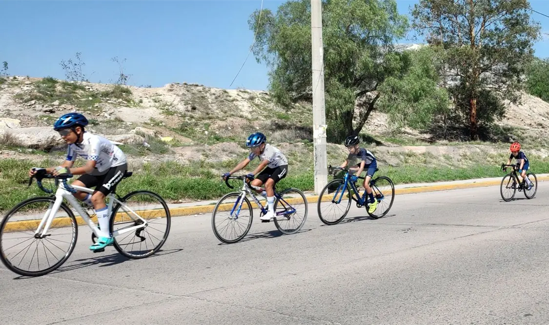 Pequeños celebrarán con carrera