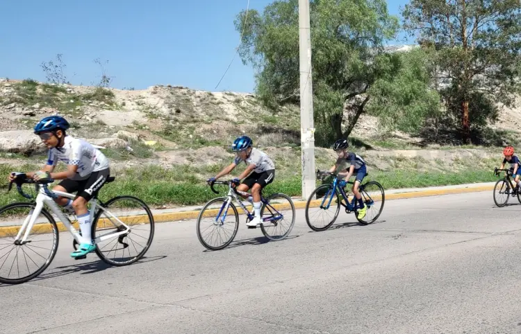 Pequeños celebrarán con carrera